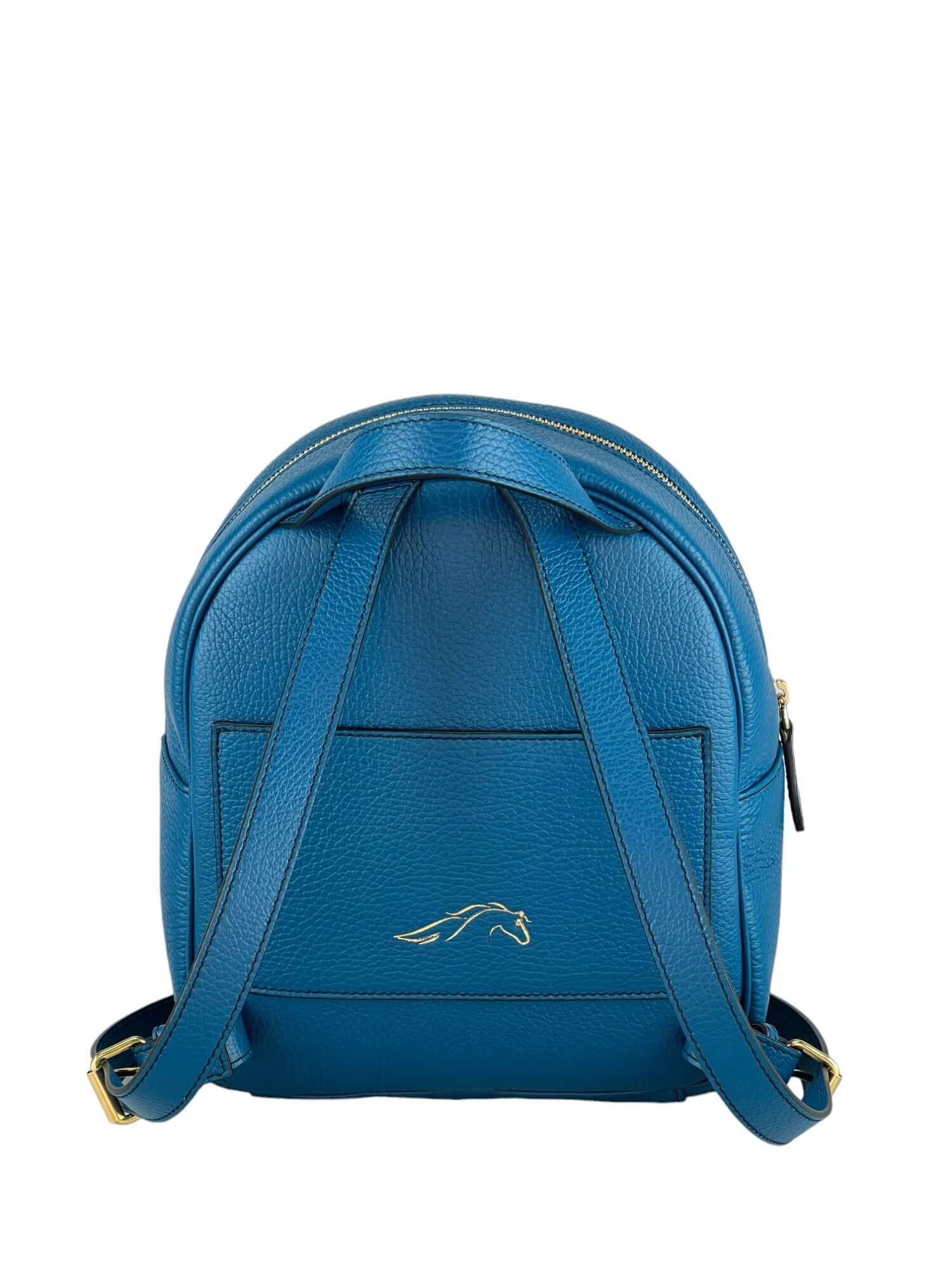 Rucsac Cris S Turquoise FW24 Material exteriorPiele de vițel Material interiorCăptușeală din material textil. ManerDin piele de vițel, nereglabil/curele reglabile în lungime de la 50-70 cm. CompartimentCompartiment unic, cu două buzunare interne din piele