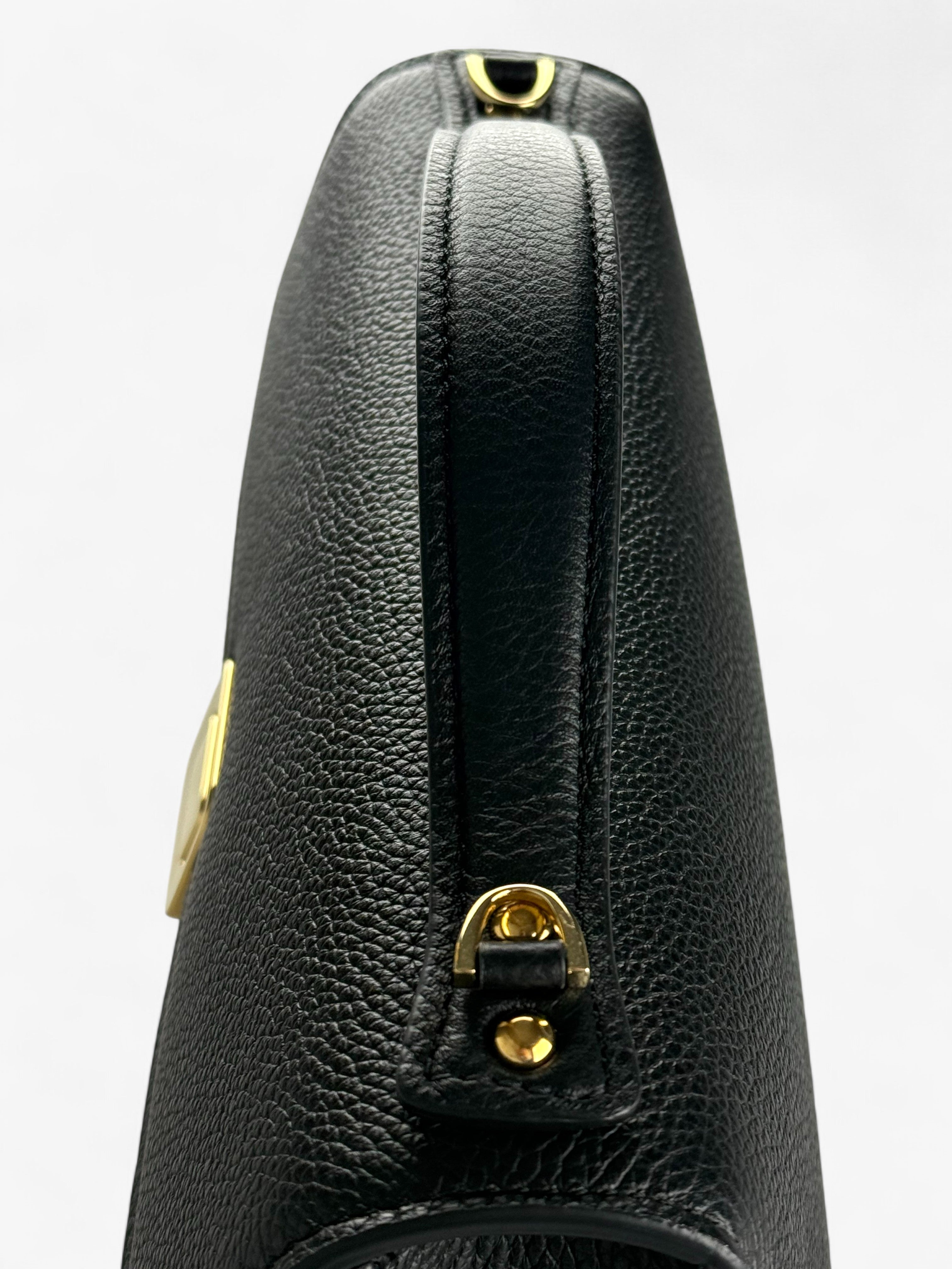 Borsa Theodora M Black